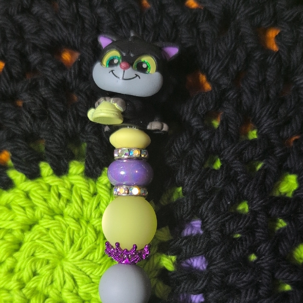 Colorful Beaded Cat Keychain - Picture 2 of 4